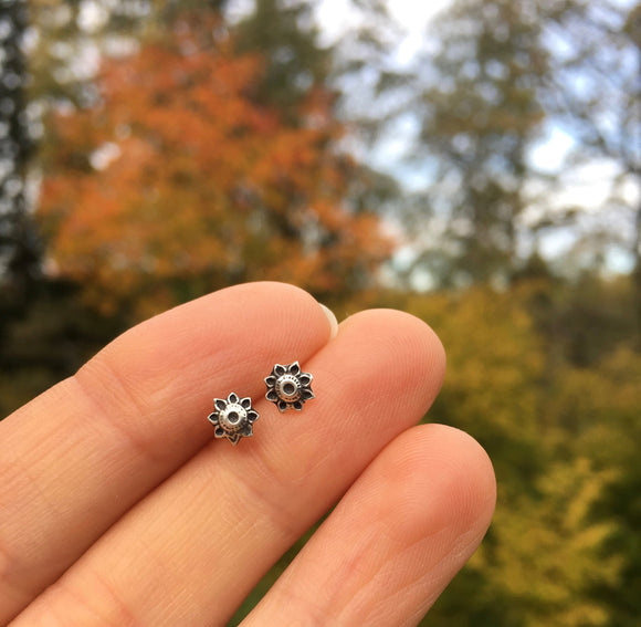 Silver flower studs