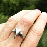 Manta ray ring